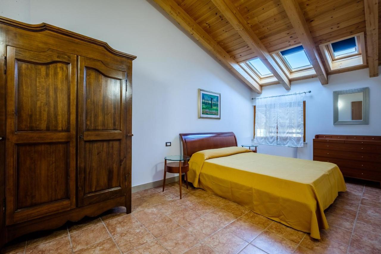 Agriturismo I Merli SantʼAmbrogio di Valpolicella Exterior foto
