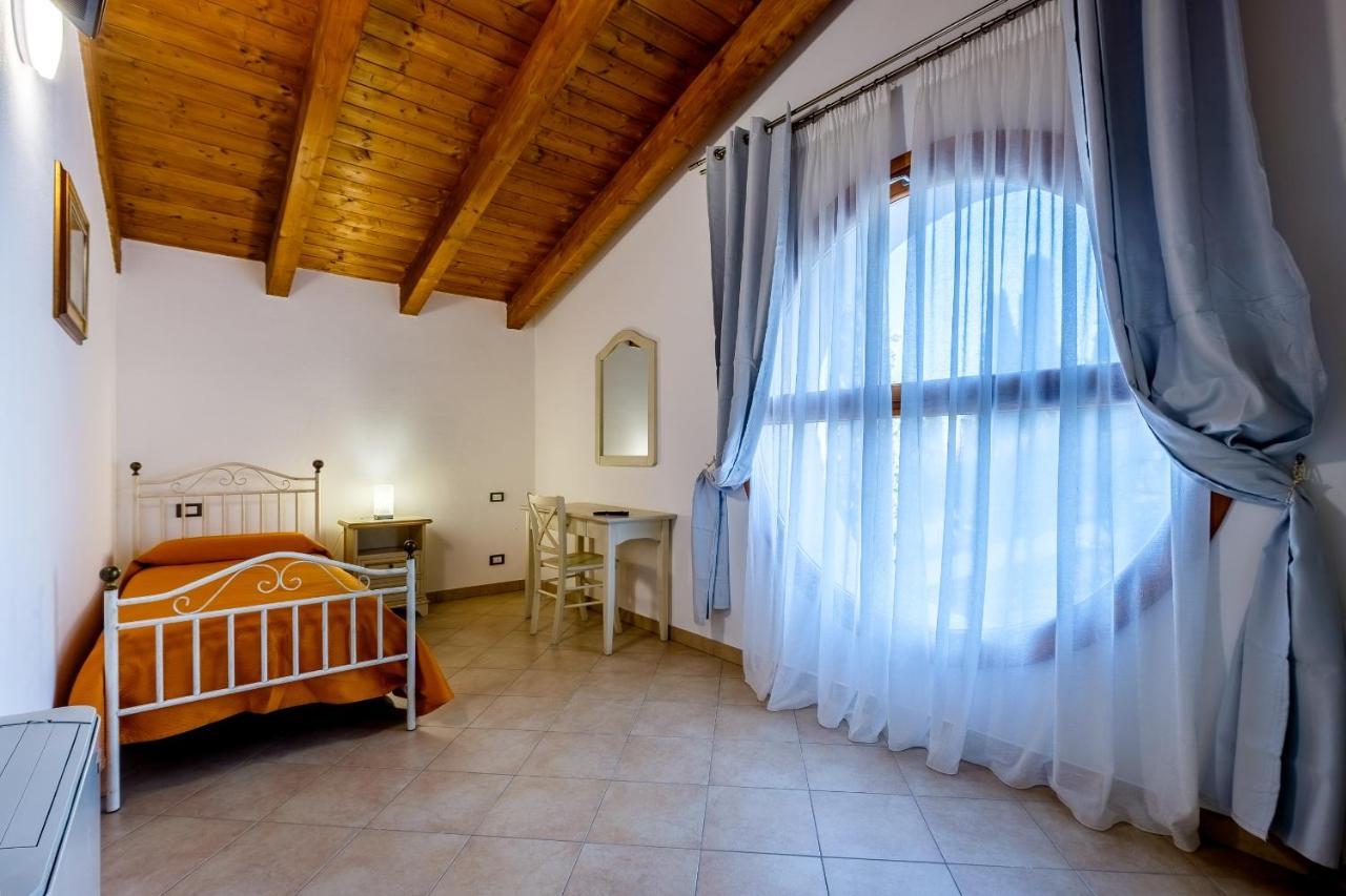 Agriturismo I Merli SantʼAmbrogio di Valpolicella Exterior foto